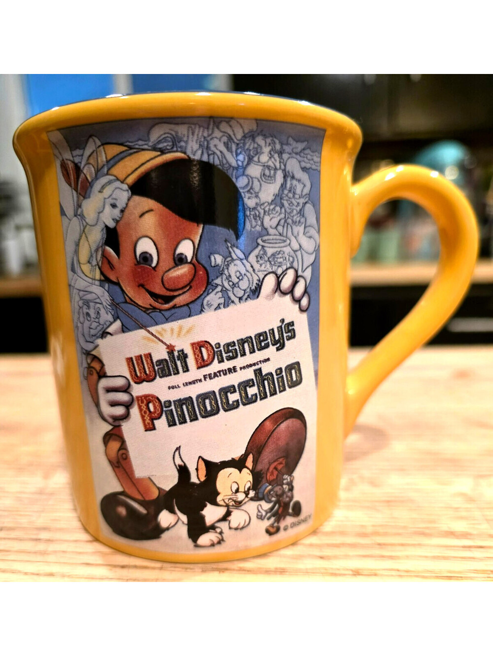 VINTAGE Disney Pinocchio Figaro Cat Mug Yellow 1990s Disney Store NEW RARE